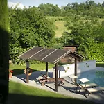 Le Vigne Фермерский дом Монтеварки