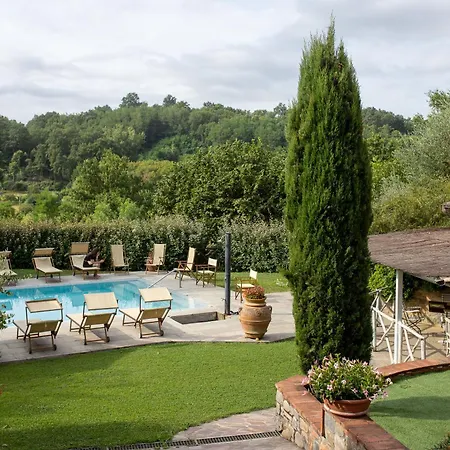 Le Vigne Farm stay *