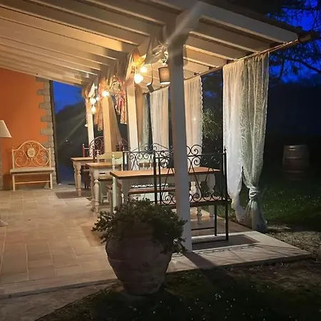 Le Vigne Farm stay